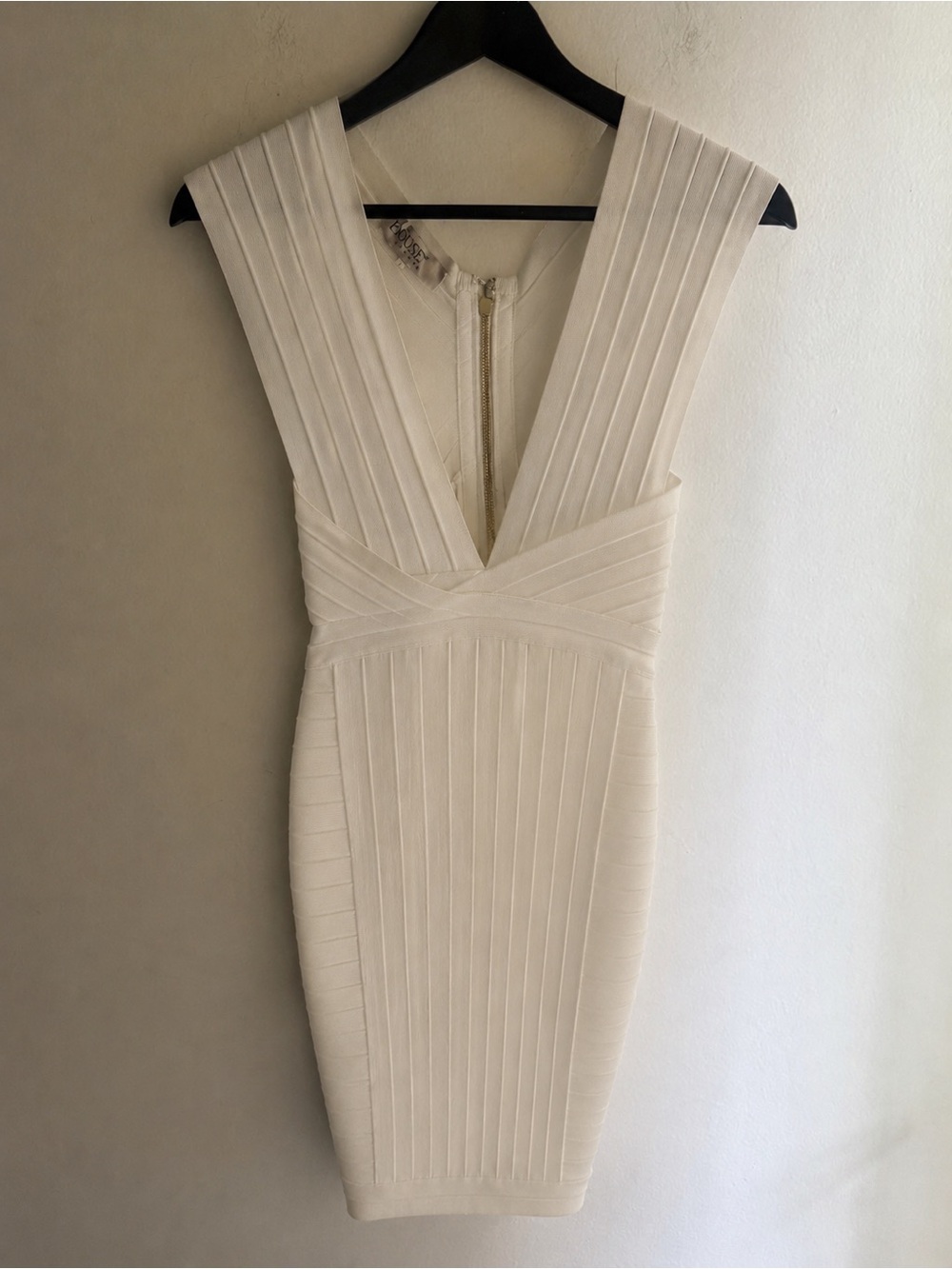 HOUSE of CB Alvarez Bandage Mini Dress • Size S • White NWOT Viral Party Dress - Picture 5 of 6